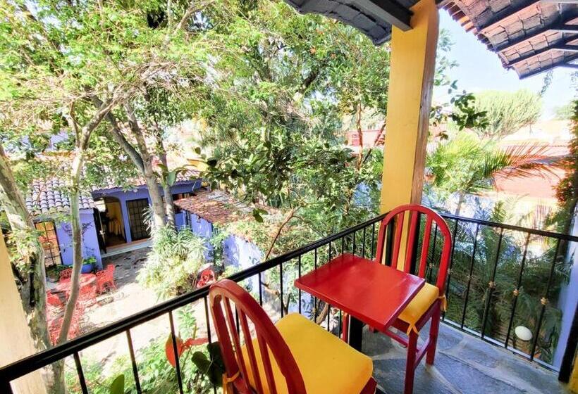 Estrellita S Bed & Breakfast