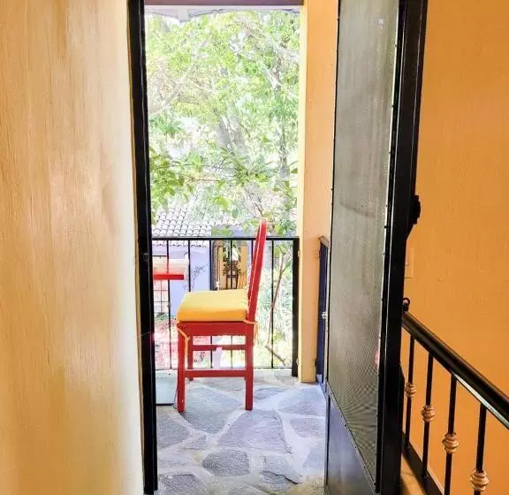 Estrellita S Bed & Breakfast