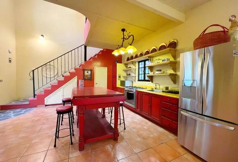 Estrellita S Bed & Breakfast