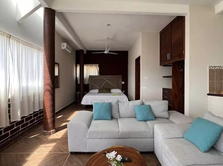 هتل Casa Terranova