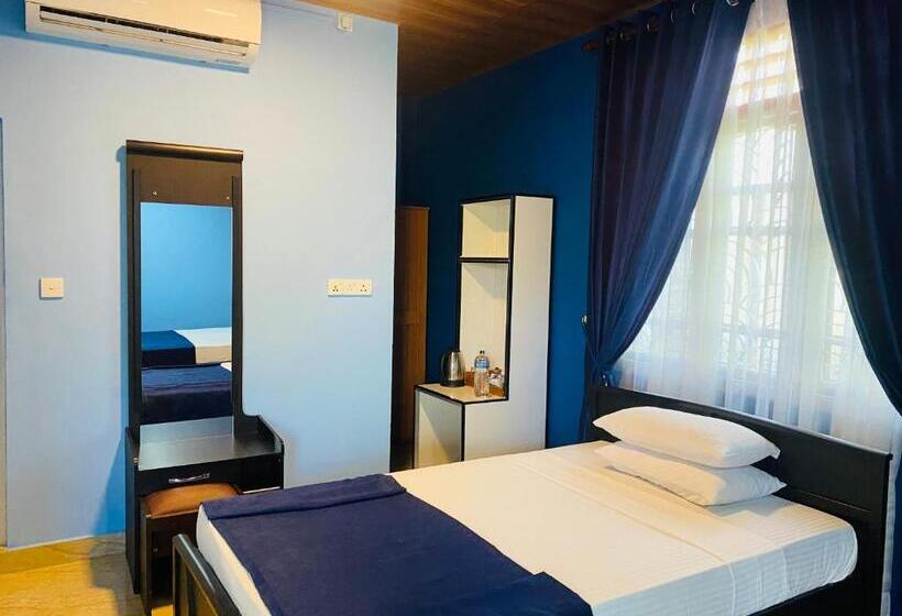 فندق Nilaveli Hybrid Holiday