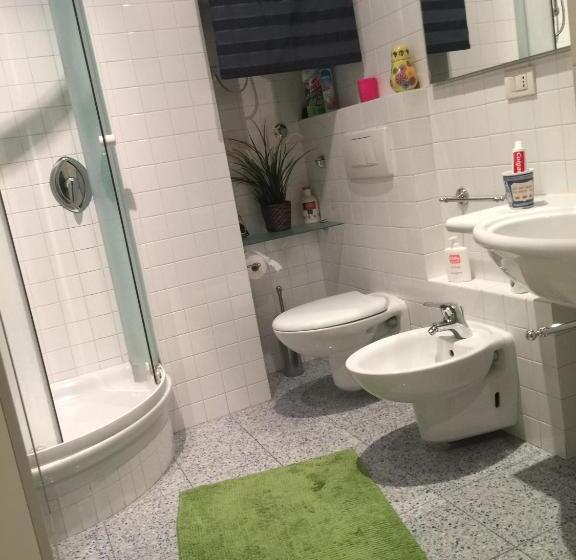 پانسیون Casa Albert Stanley