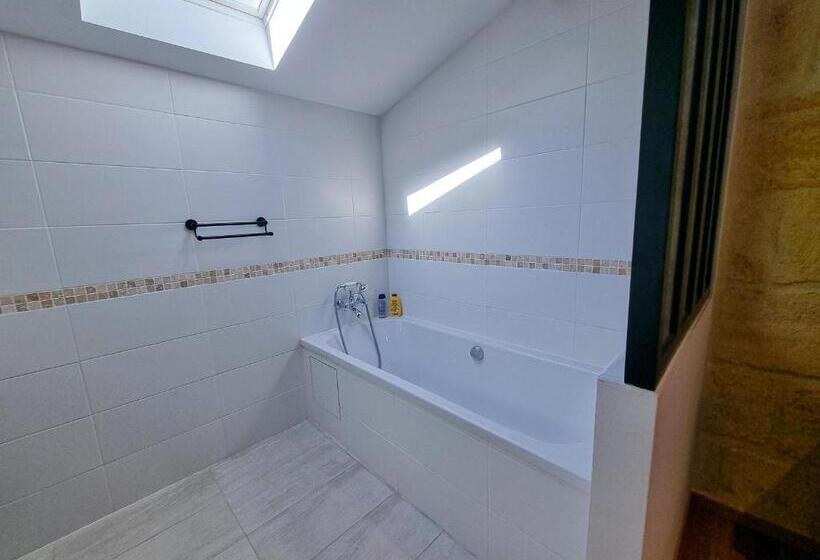 膳宿费 Chateau Erigoye