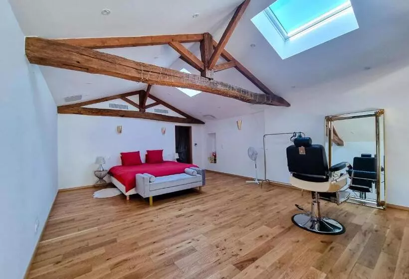 Majatalo Chateau Erigoye