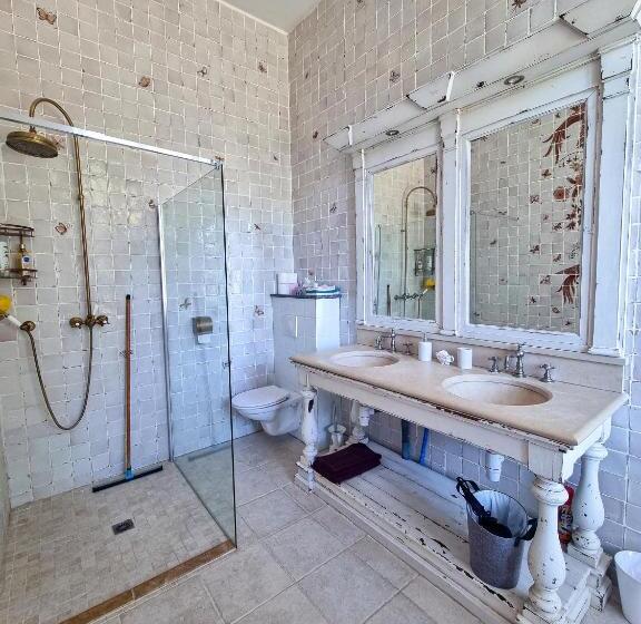 膳宿费 Chateau Erigoye