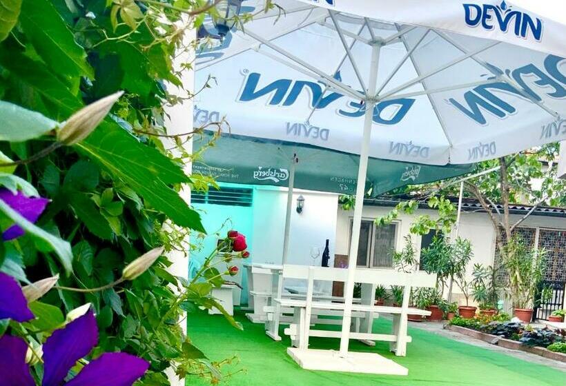 פנסיון Guest House Briz