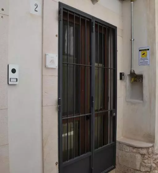 Vitti Stone House   6 Minuti Dalle Grotte