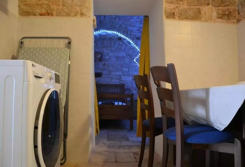 Vitti Stone House   6 Minuti Dalle Grotte