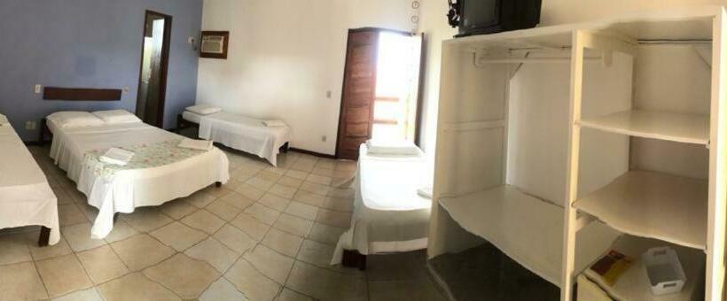 Общежитие Pousada Dos Girassois Prado