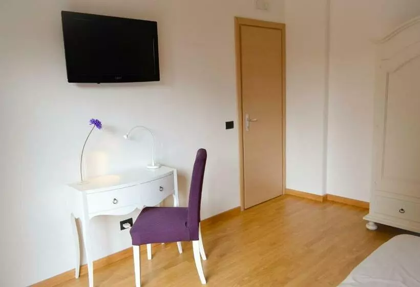 Aamiaismajoitus (B&B) Policlinico Apartments