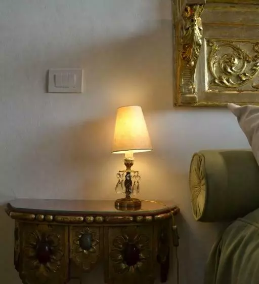 ベッドアンドブレックファースト Alla Locanda Del Cinquecento
