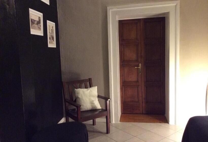 تختخواب و صبحانه Le Muse