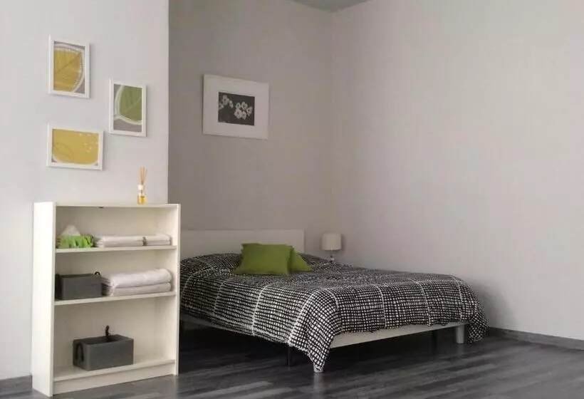 تختخواب و صبحانه Le Muse