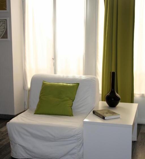 تختخواب و صبحانه Le Muse