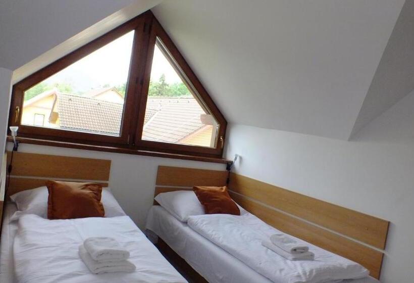 Bed and Breakfast Penzión Dubo