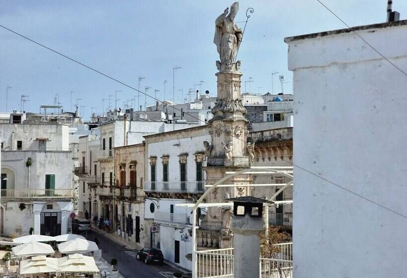 Vista Piazza Home & Solarium By Raro Villas