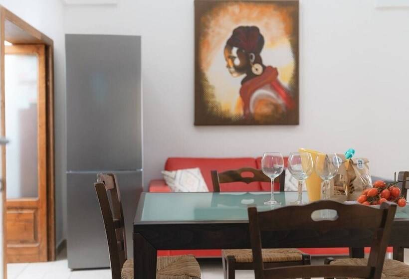 Vista Piazza Home & Solarium By Raro Villas