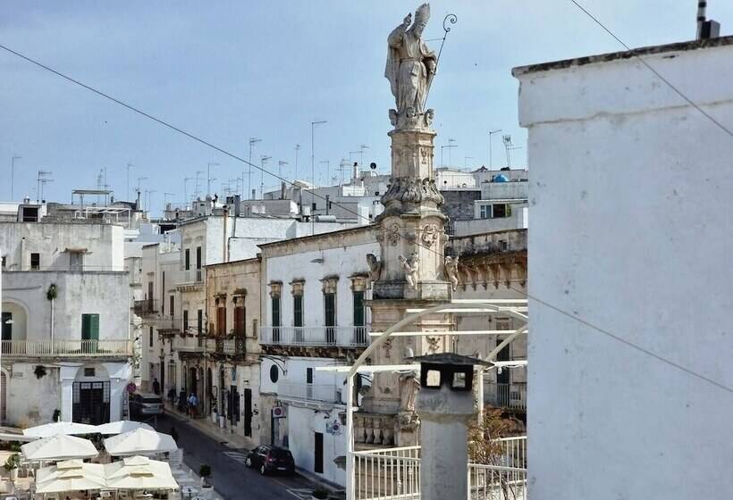 Vista Piazza Home & Solarium By Raro Villas