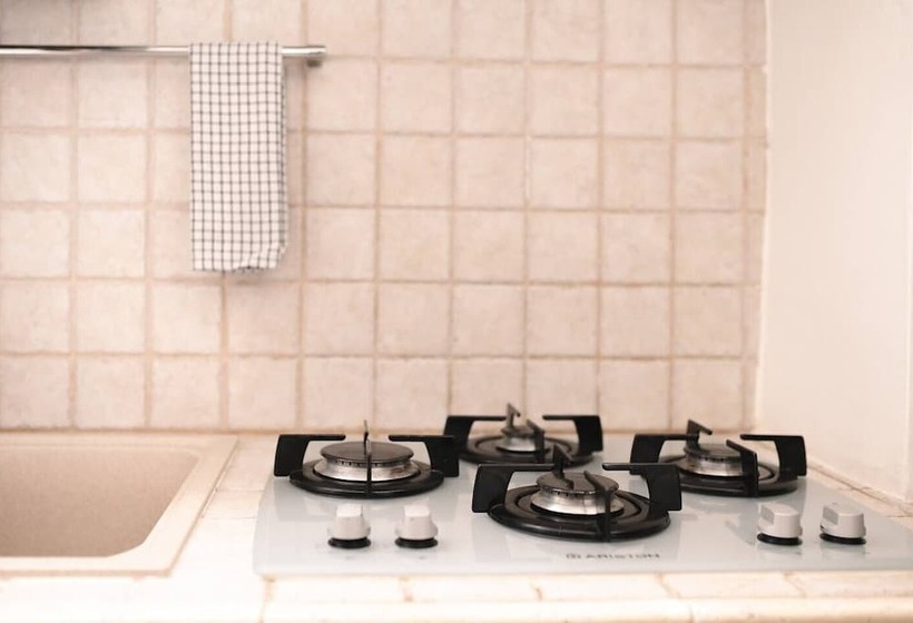 Vista Piazza Home & Solarium By Raro Villas