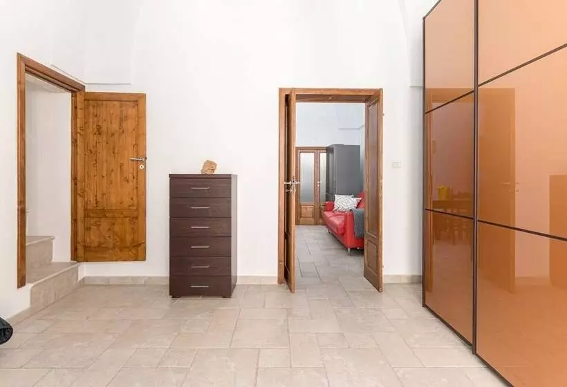 Vista Piazza Home & Solarium By Raro Villas