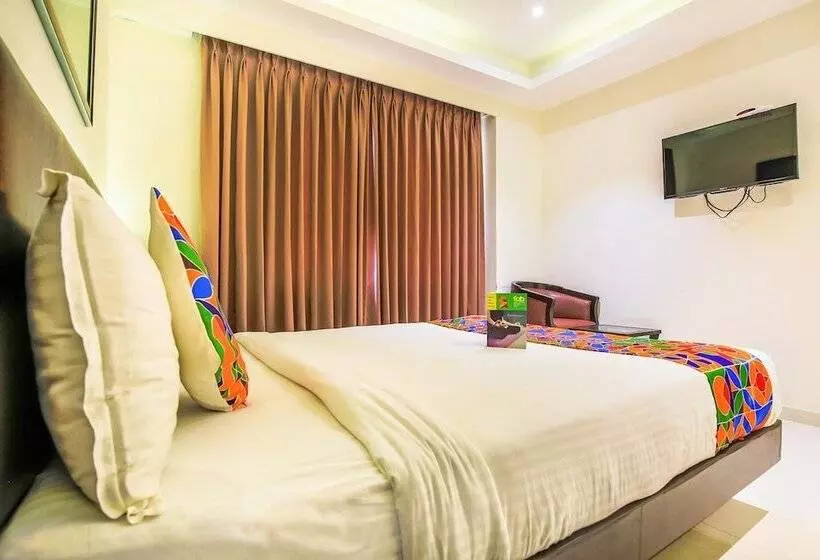 Fabhotel Prime Prowell Crown Hitech City