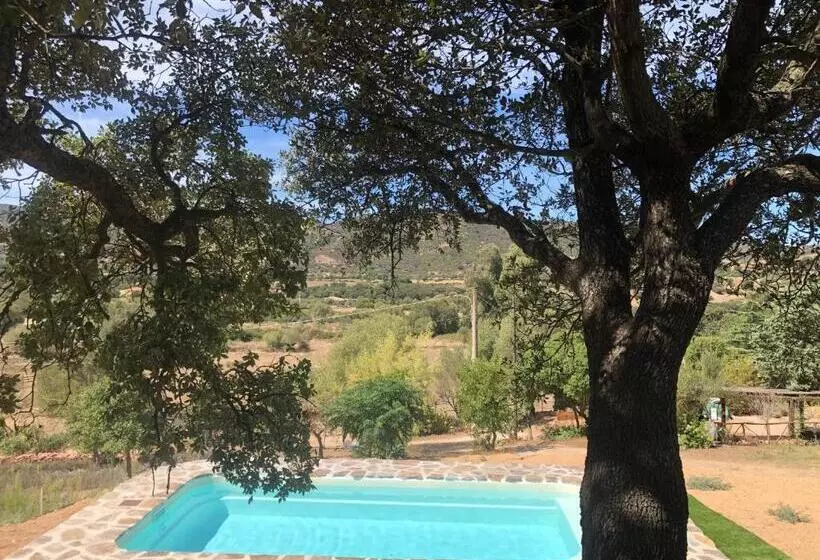 Hotelli Agriturismo La Casa Delle Fate