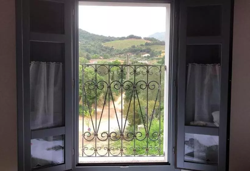 Hotelli Agriturismo La Casa Delle Fate