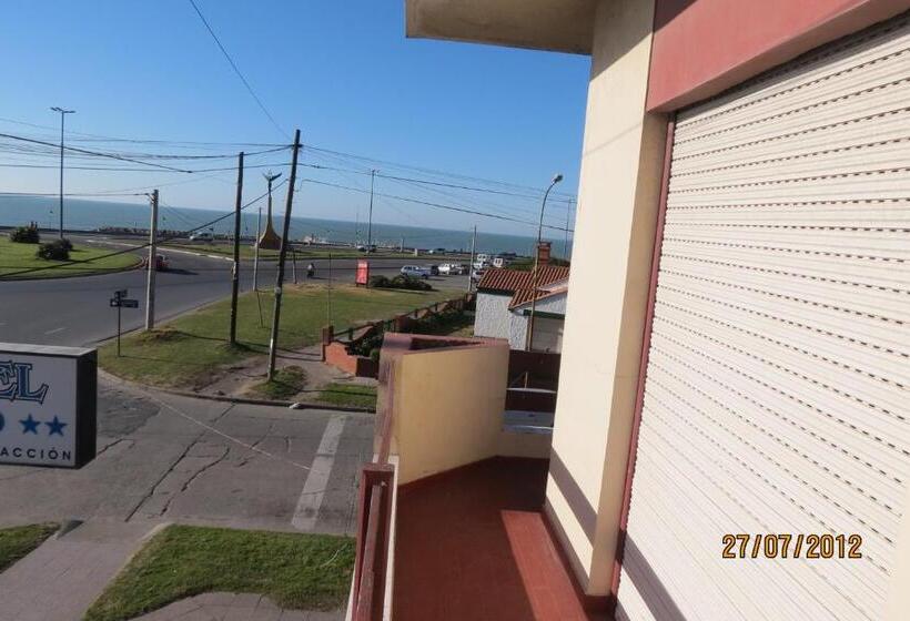 בית מלון כפרי Carilo