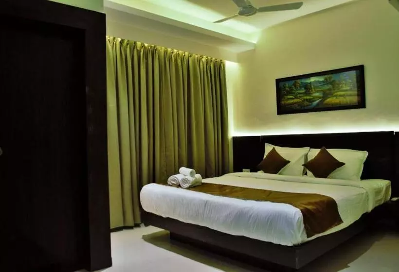 Fabhotel Prime Prowell Crown Hitech City