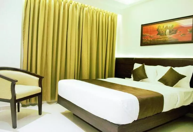 Fabhotel Prime Prowell Crown Hitech City