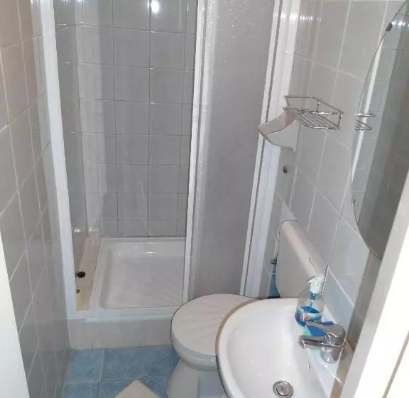 Majatalo Károly Vendégház