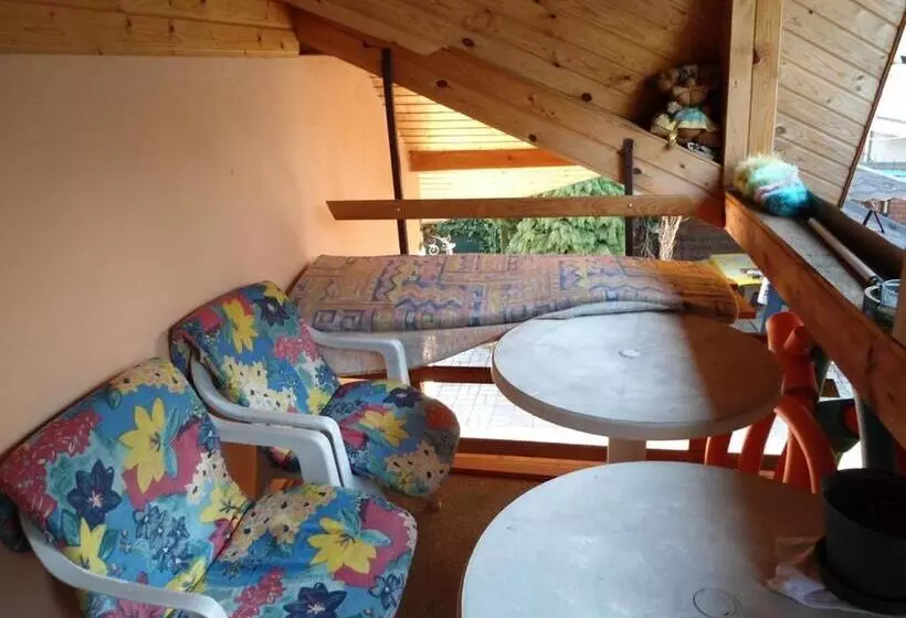 Majatalo Károly Vendégház