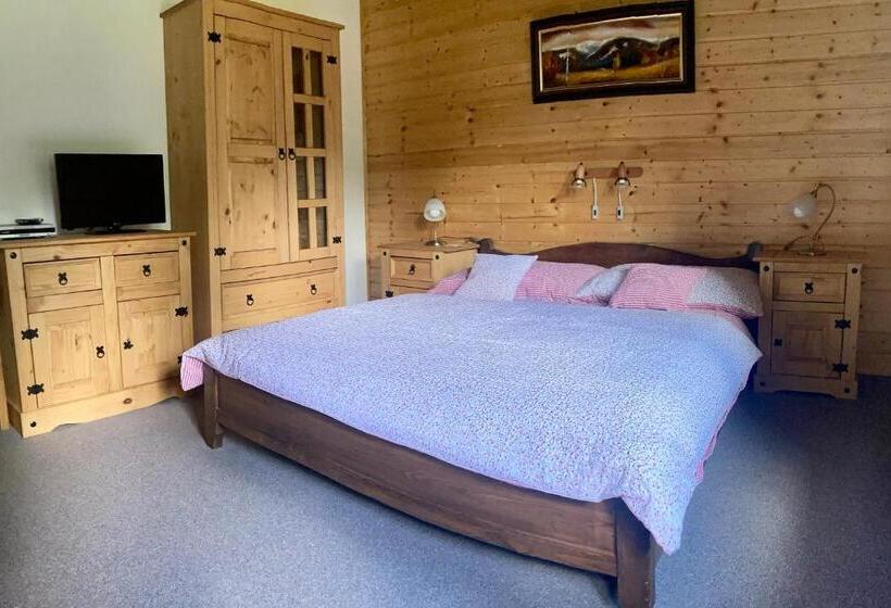 ペンション Penzion Hana