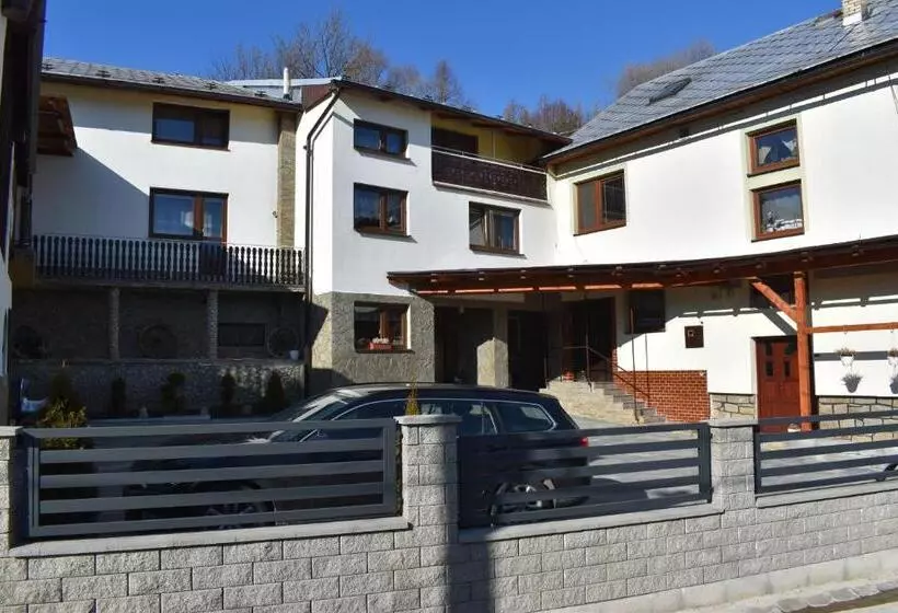 Majatalo Penzion Janka