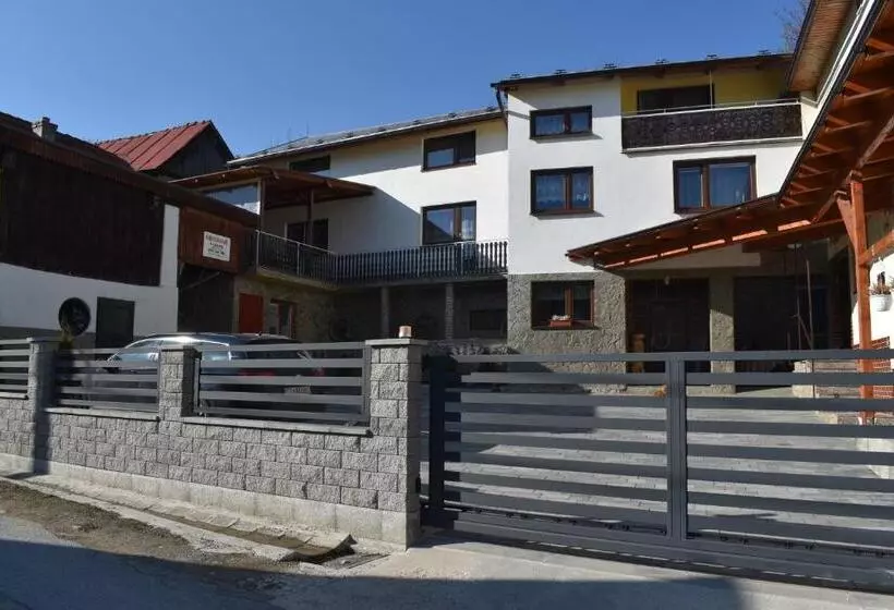 Majatalo Penzion Janka