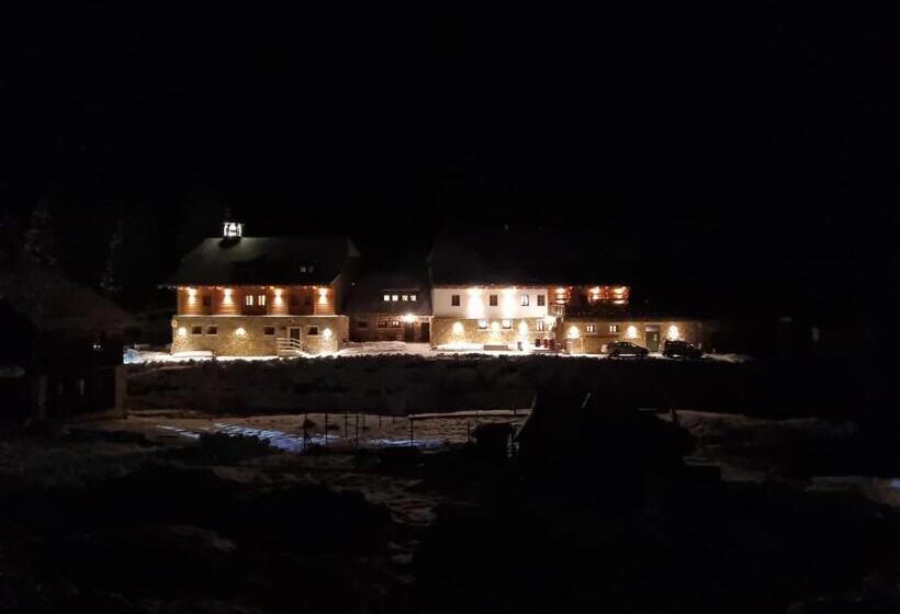 פנסיון Penzion Modrava