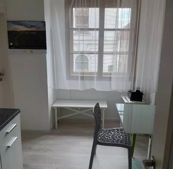 Majatalo Penzion U žabáka