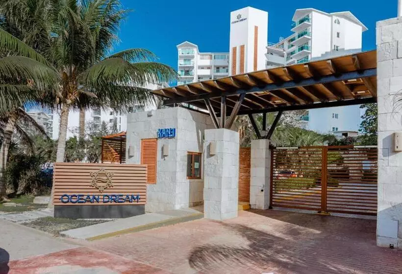 The Ocean Vibes Suites By Casa Paraiso