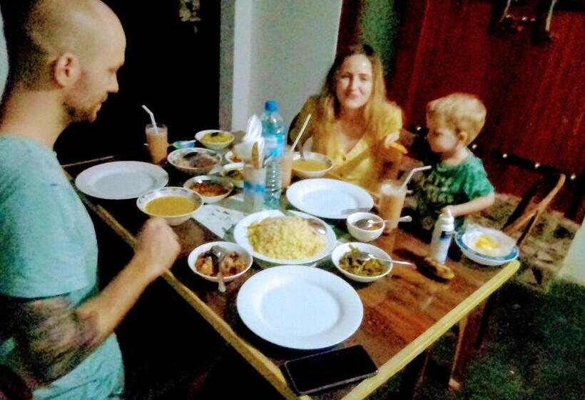 مبيت وإفطار Ella Green Acres