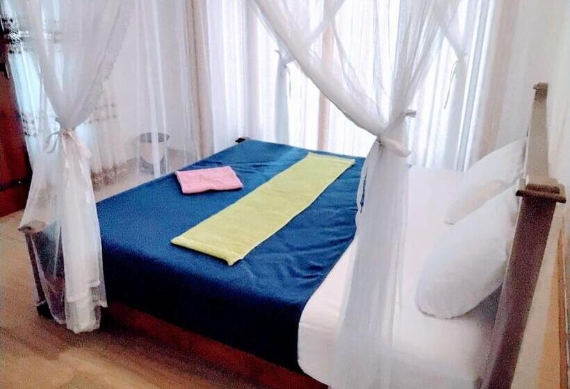 مبيت وإفطار Ella Green Acres