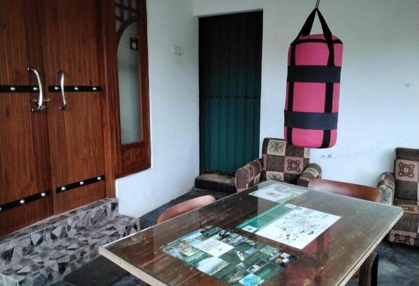 مبيت وإفطار Ella Green Acres