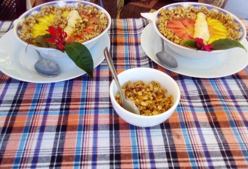 مبيت وإفطار Ella Green Acres