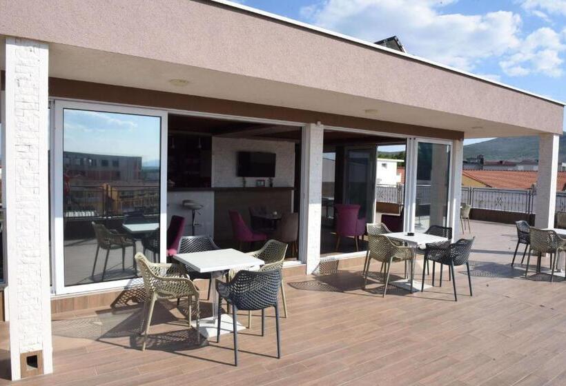 تختخواب و صبحانه Villa Marija & Darko