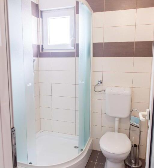 تختخواب و صبحانه Villa Marija & Darko