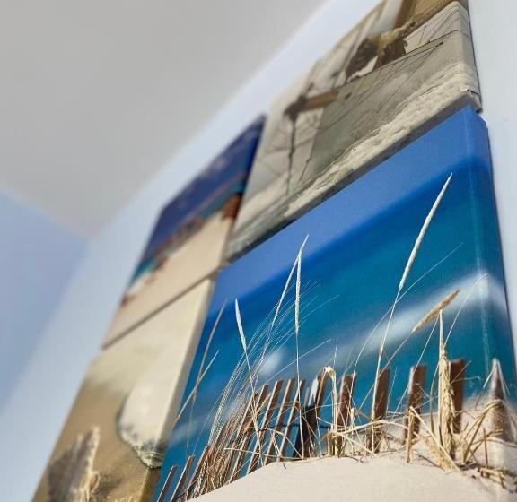 Bright Apartment For 5 Guests With Free Parking