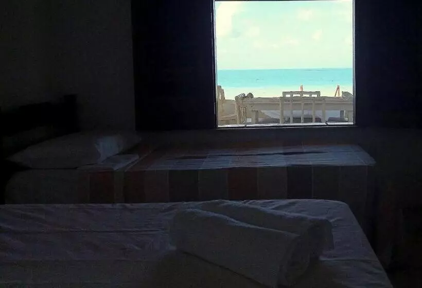 Casa Dos Ximenes   Beira Mar Da Taíba   ótima Localização