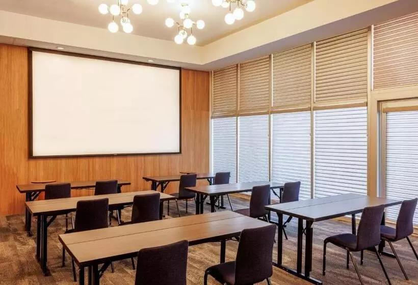 Hotelli Courtyard By Marriott Mexicali