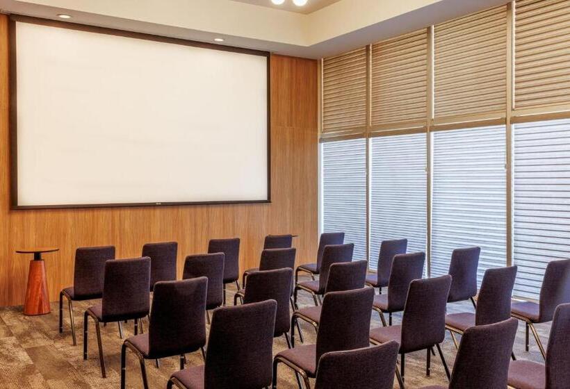 酒店 Courtyard By Marriott Mexicali