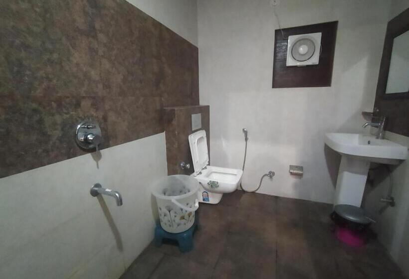 Hotel Geeta Residency Haridwar