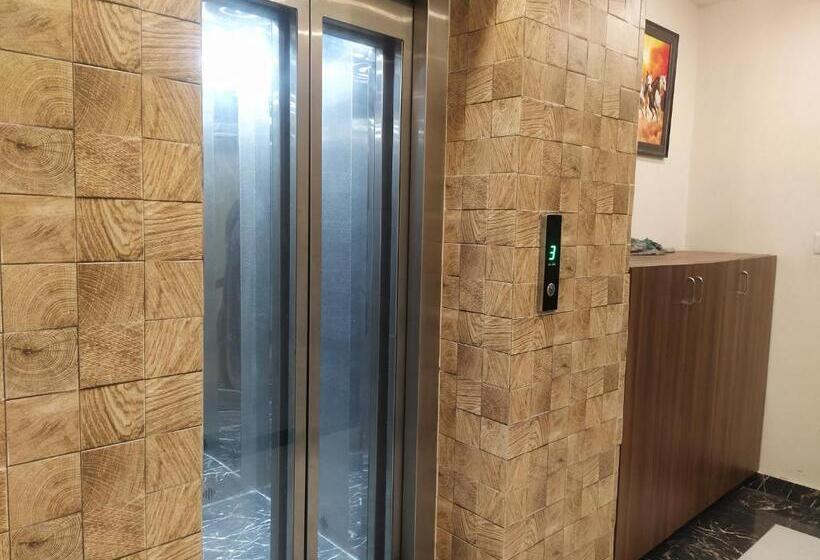 Hotel Geeta Residency Haridwar